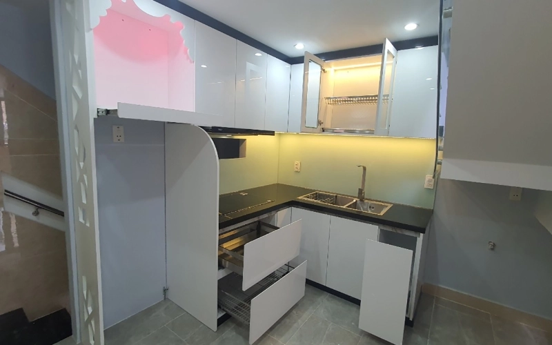 Thi Công Tủ Bếp Nhà Anh Trung Q10