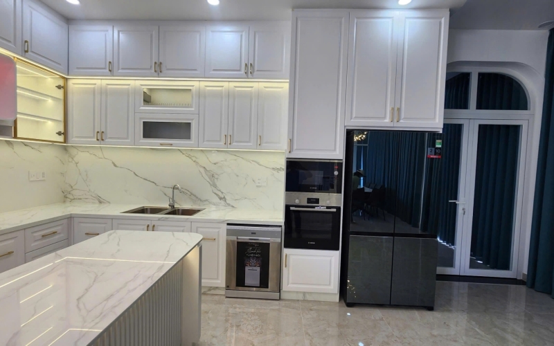 Thi Công Bếp Hiện Đại – Giải Pháp Không Gian Bếp Đẹp, Tiện Nghi Và Bền Đẹp